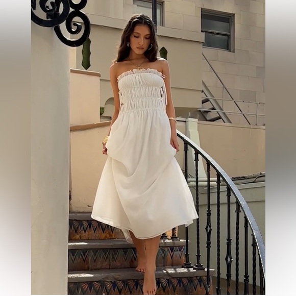 Princess Polly NWT EMILIANO STRAPLESS MAXI DRESS WHITE Sz US 2 Coastal Cottage - Picture 3 of 13